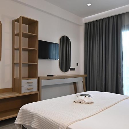 Amalia Rooms Sea View Vrasná Esterno foto