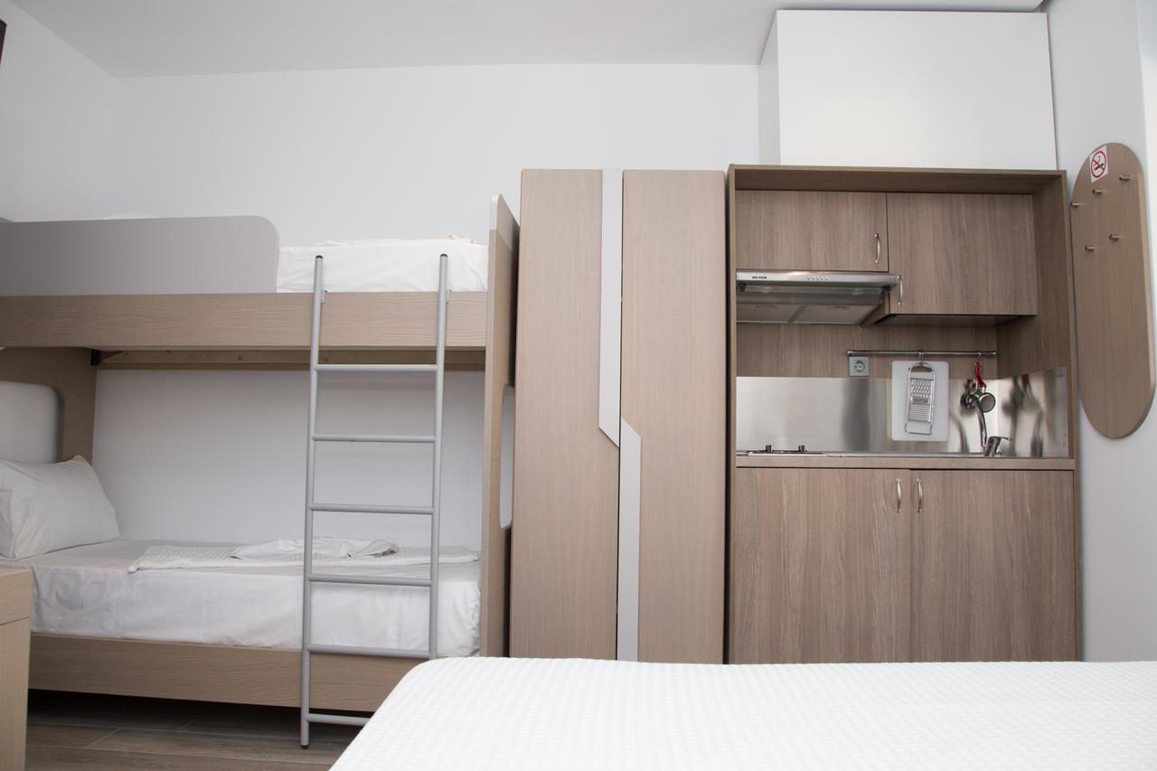 Amalia Rooms Sea View Vrasná Esterno foto