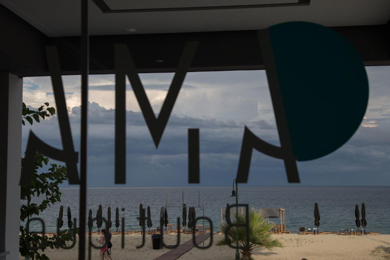 Amalia Rooms Sea View Vrasná Esterno foto
